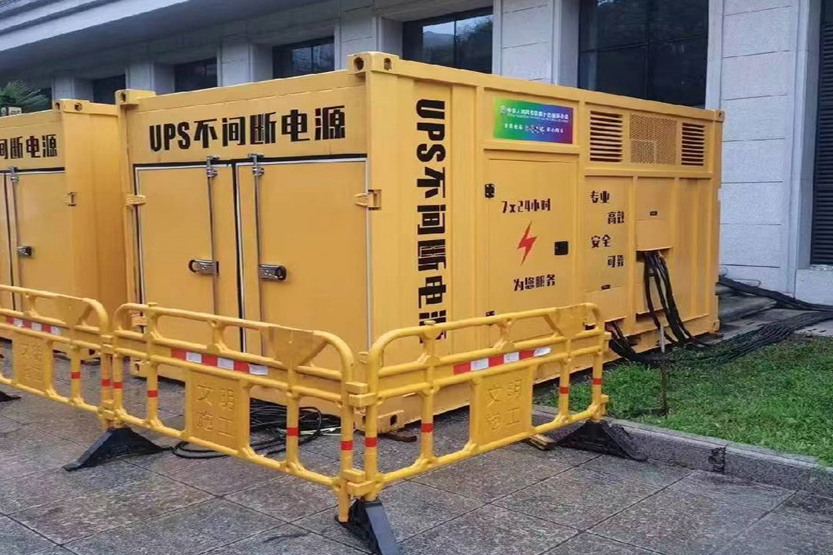 襄垣发电机租赁施工现场